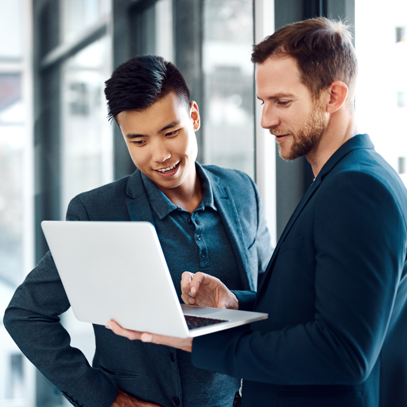 Personalized Onboarding with Expert Support